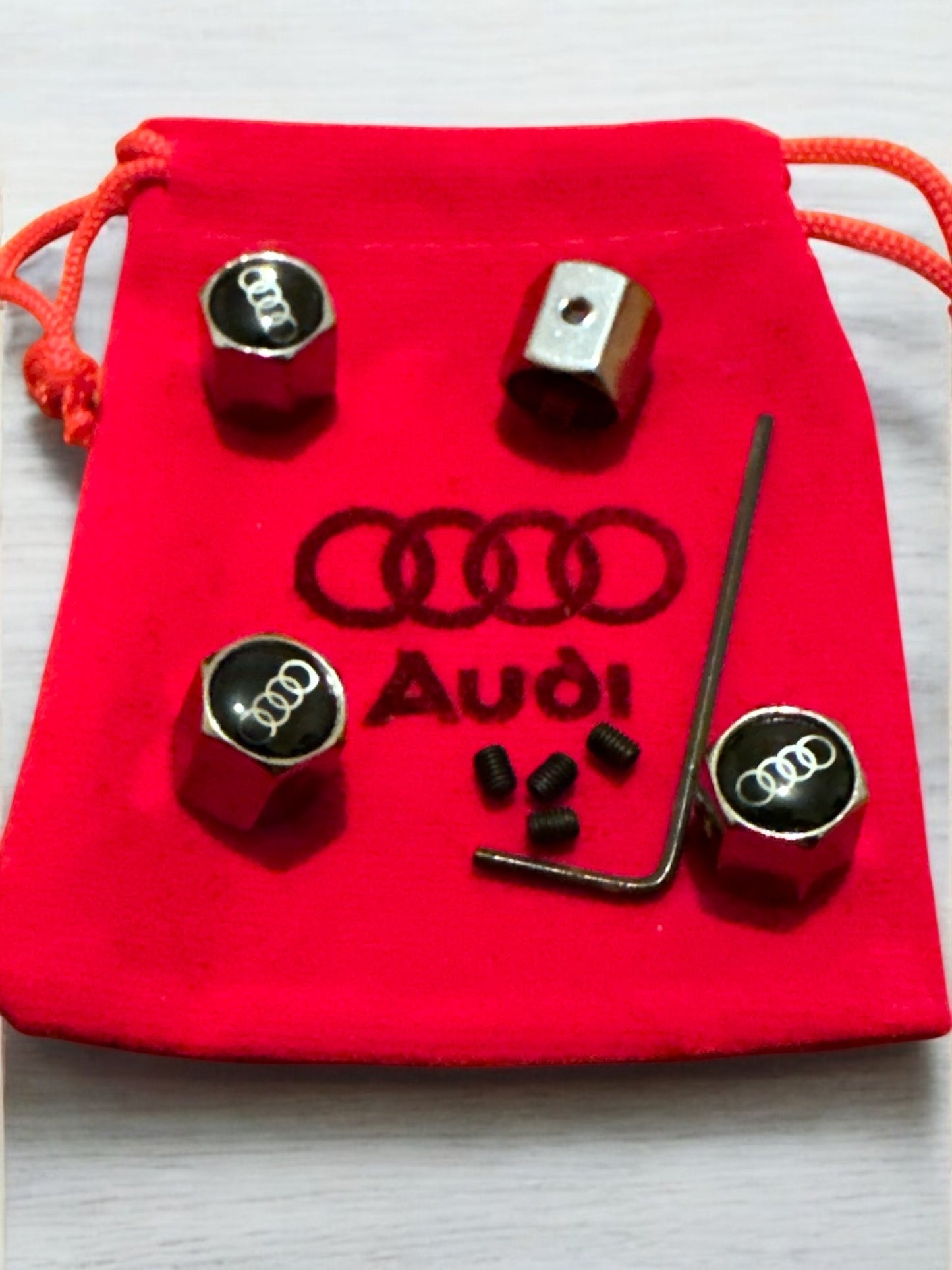 Gift Set For Anti Lock Silver Audi Dust Caps Tyre Valve Stems x4